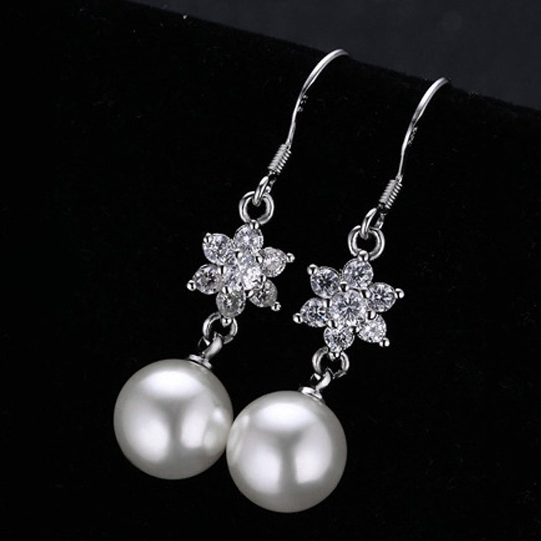 Floral Shape Rhinestone Pearl Pendant Earring