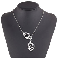 Load image into Gallery viewer, Fashion simple retro leaf necklace