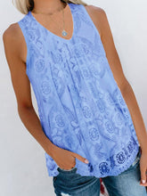 Load image into Gallery viewer, V-Neck Stitching Solid Color Lace Vest