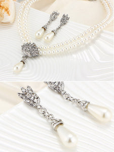 Elegance Pearl Rhinestone Necklace And Earrings