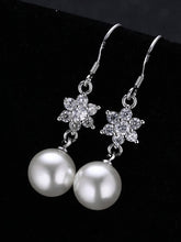 Load image into Gallery viewer, Floral Shape Rhinestone Pearl Pendant Earring