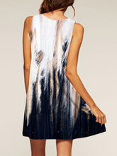 Load image into Gallery viewer, Round Neck  Printed Shift Dress