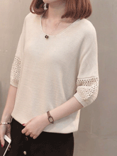 Load image into Gallery viewer, Round Neck  Cutout  Patchwork Plain Pullover