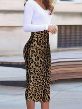 Load image into Gallery viewer, Autumn Leopard Printed Bodycon Dress