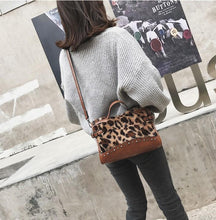 Load image into Gallery viewer, Leopard Print Plush Versatile Handbag With Single Shoulder Messenger Bag