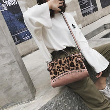 Load image into Gallery viewer, Leopard Print Plush Versatile Handbag With Single Shoulder Messenger Bag