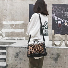 Load image into Gallery viewer, Leopard Print Plush Versatile Handbag With Single Shoulder Messenger Bag