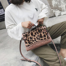 Load image into Gallery viewer, Leopard Print Plush Versatile Handbag With Single Shoulder Messenger Bag