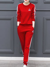 Load image into Gallery viewer, Round Neck  Contrast Trim Sweatshirt Suit