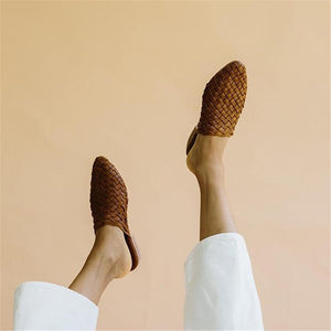 Fashion Vintage   Woven Flat Slippers