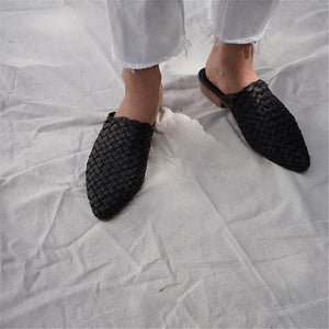 Fashion Vintage   Woven Flat Slippers