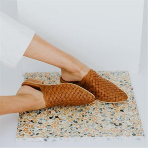 Fashion Vintage   Woven Flat Slippers