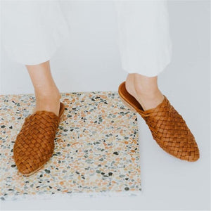 Fashion Vintage   Woven Flat Slippers