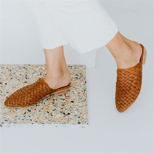 Fashion Vintage   Woven Flat Slippers