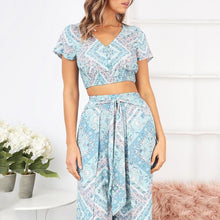 Load image into Gallery viewer, V-Neck Short-Sleeved Slinky + Nine-Sleeve Trousers Two Piece Set