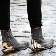 Load image into Gallery viewer, Fashion Zebra Flat Boots