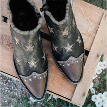 Load image into Gallery viewer, Women&#39;s Fashion Retro Metal Texture Stars Ankle Boots