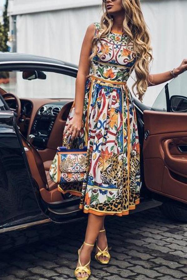 Round-Necked Sleeveless Vintage Floral Print Maxi Casual Dress