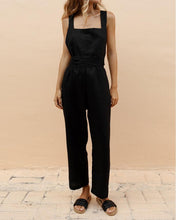 Load image into Gallery viewer, Linen Cross Tie Halter Bow Jumpsuit