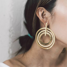 Load image into Gallery viewer, Personality Trend Women&#39;s 3 Circle Earrings