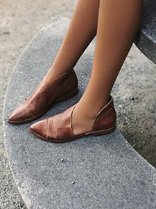 Fashion Retro Pointed Shallow Flat Sole Shoes