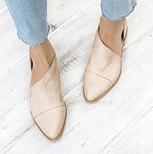 Load image into Gallery viewer, Fashion Retro Pointed Shallow Flat Sole Shoes